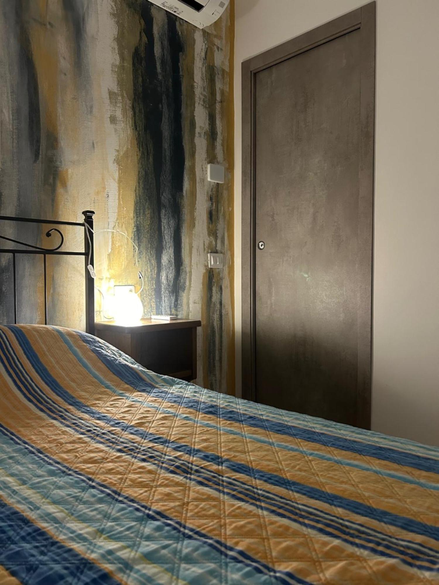L'Incanto Casa Vacanze Montegrosso dʼAsti Exteriör bild